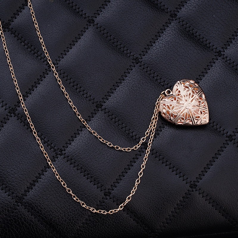 Women's Heart Shaped Pendant Necklace