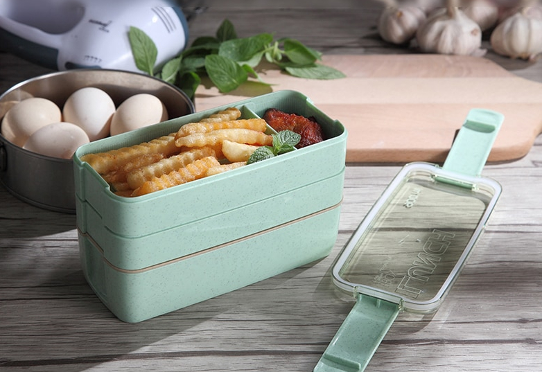 Portable 3 Layered Lunch Box